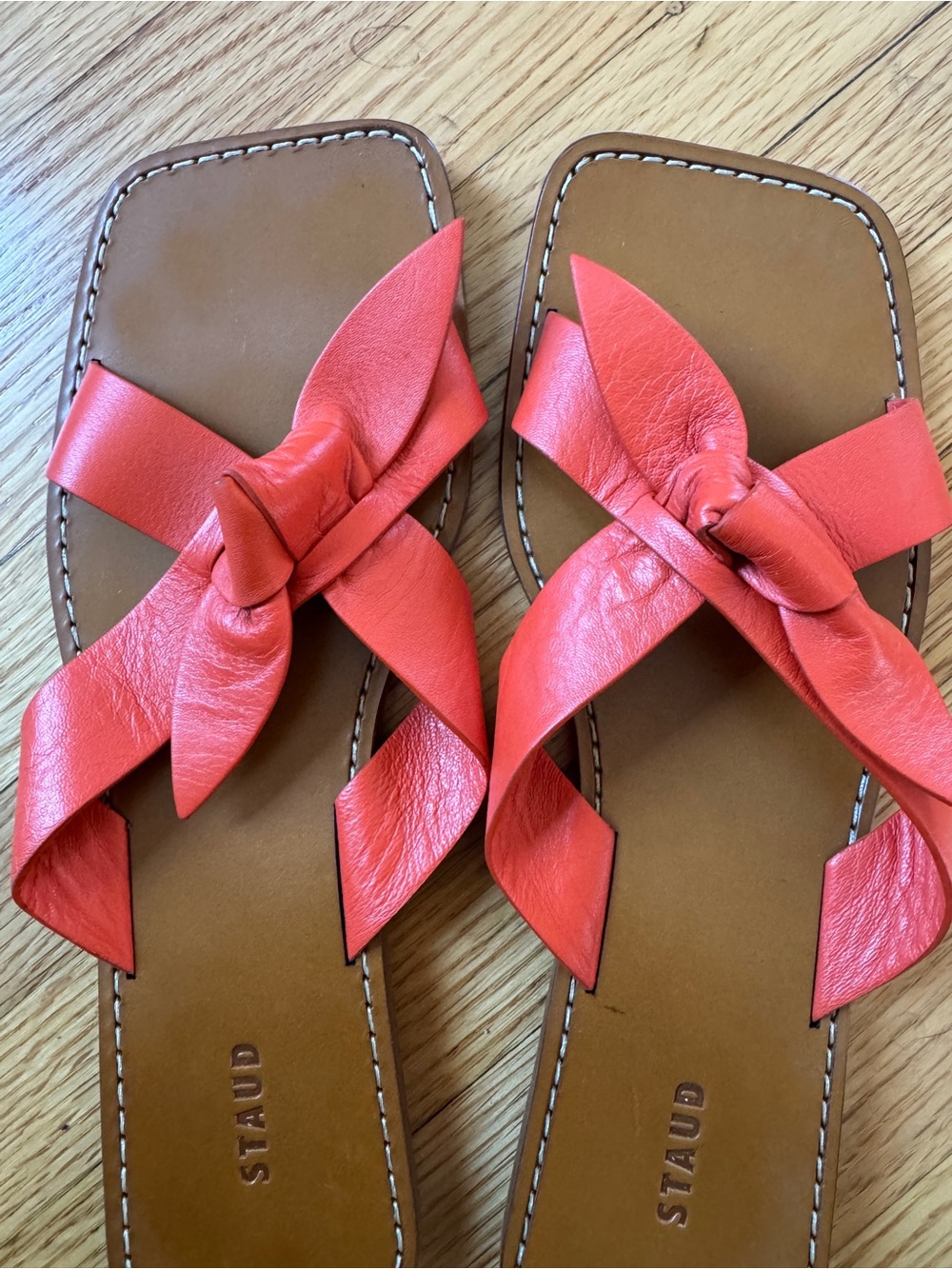STAUD Lava Red Lei Sandals - SUPPLE NAPPA KNOT DETAIL. MINIMALLY WORN